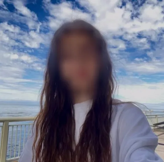 Alina, 27