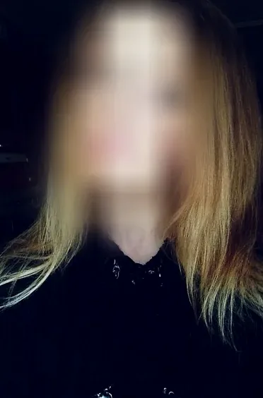Stefanie, 28